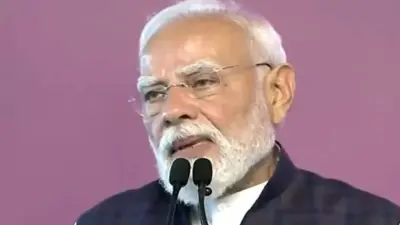 PM Modi Urges Youth to Lead Viksit Bharat Vision