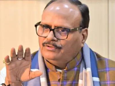 अखिलेश यादव पर ब्रजेश पाठक का करारा पलटवार